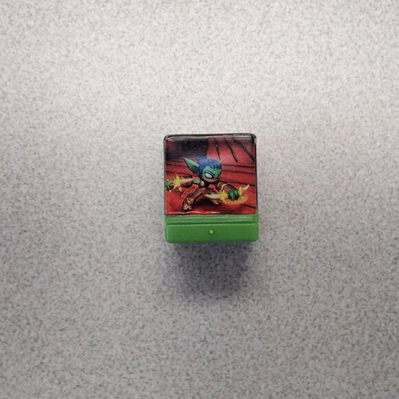 Skylander Swap Force Qubi Stealth Elf - Picture 6 of 6